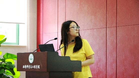 党建助理孙明洁介绍党员发展流程与规范